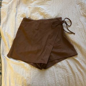 Abercrombie Vegan Suede Skort